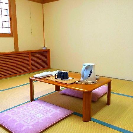 Nemuro Guest House Tokiwa Kushiro Bagian luar foto