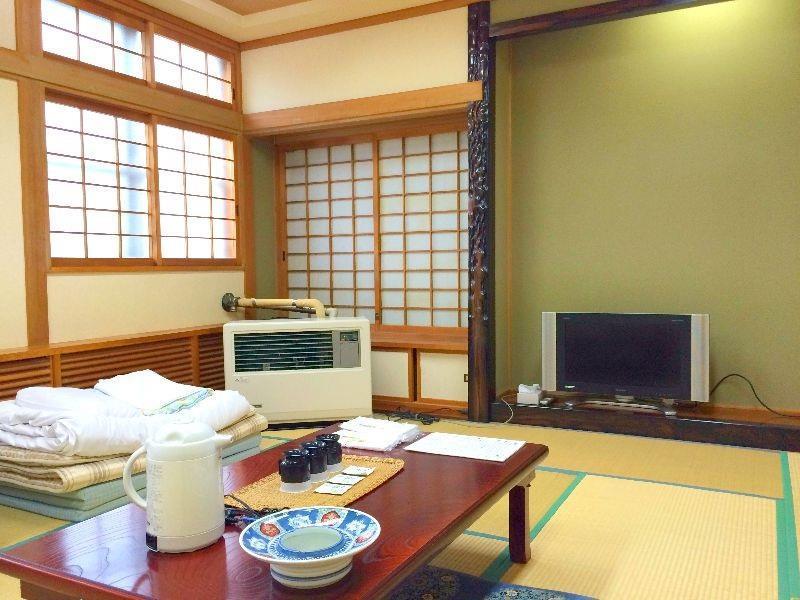 Nemuro Guest House Tokiwa Kushiro Bagian luar foto